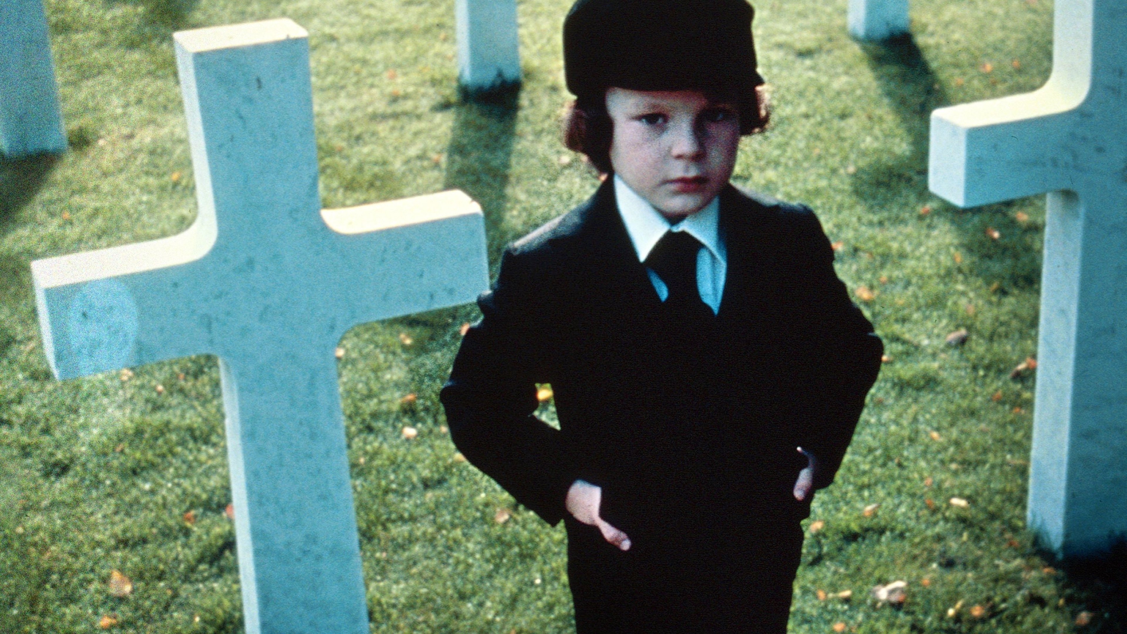 Přichází Satan! (1976)