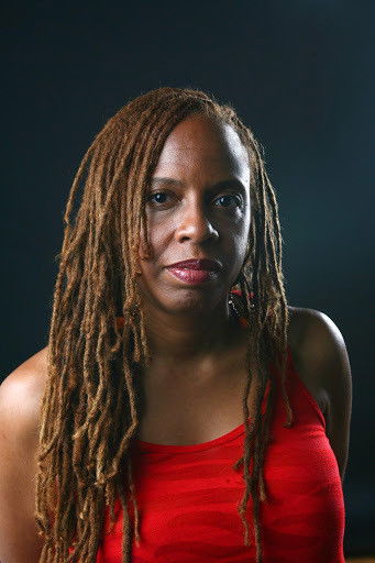 et billede af Leslie Harris