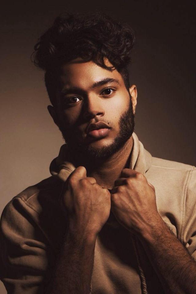 et billede af Tyler Joseph Campbell