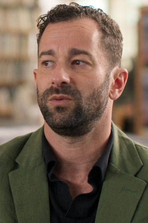 et billede af Ethan Tobman