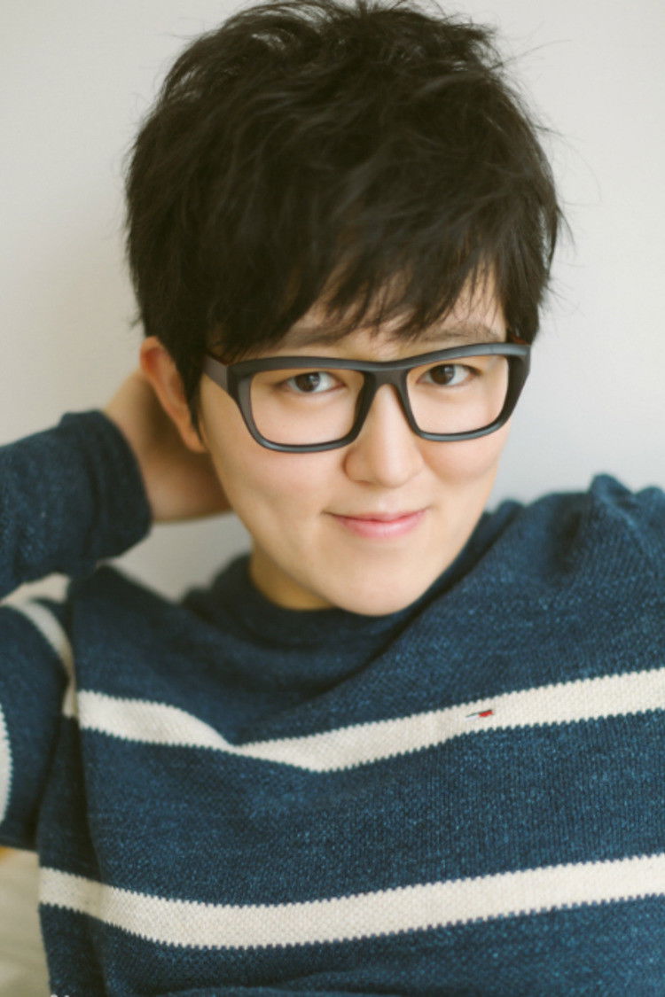 et billede af Cao Yiwen