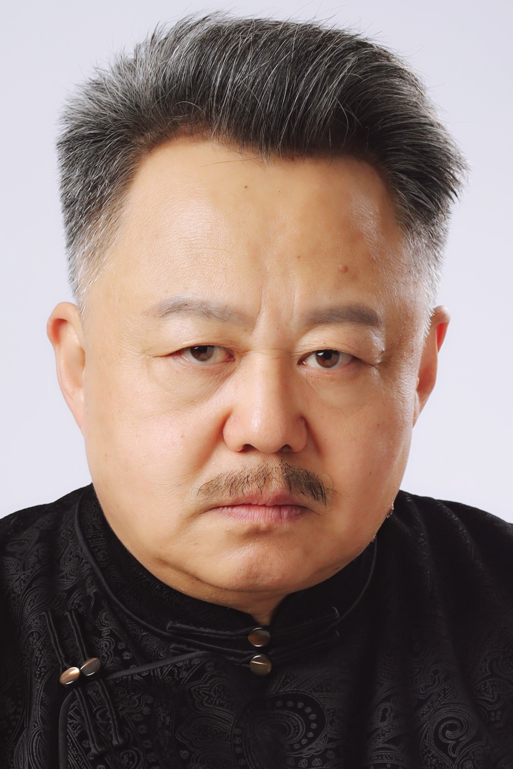 李洪权's picture in the cast