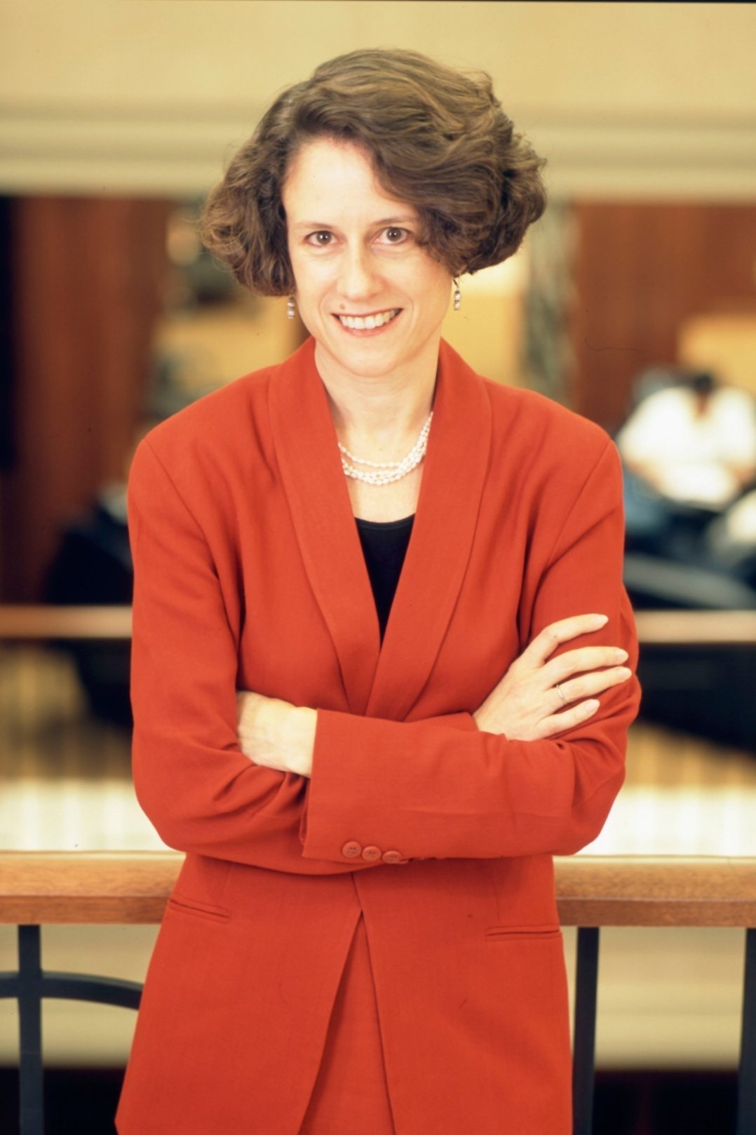 et billede af Denise Dresser