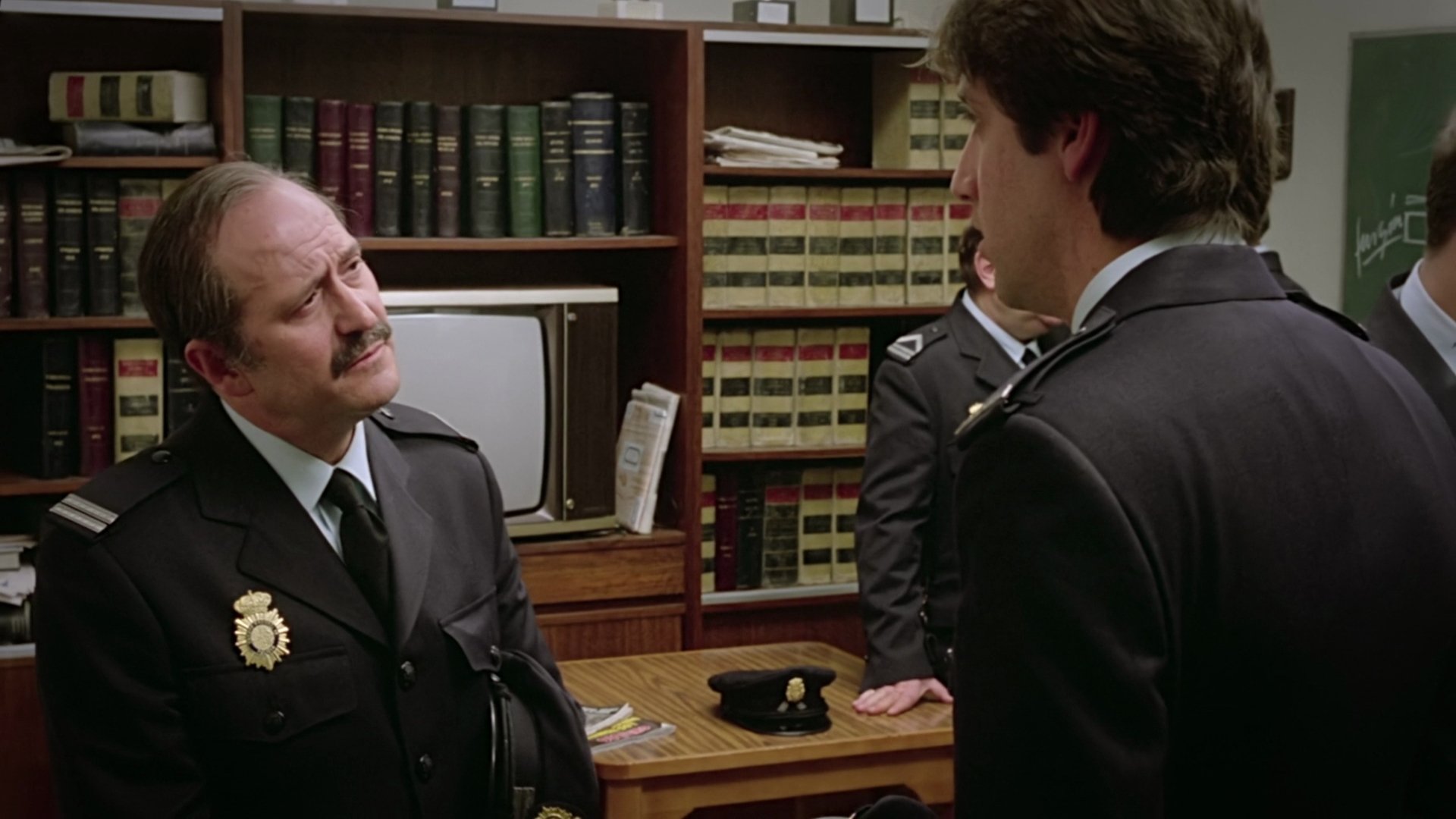 Policía (1987)