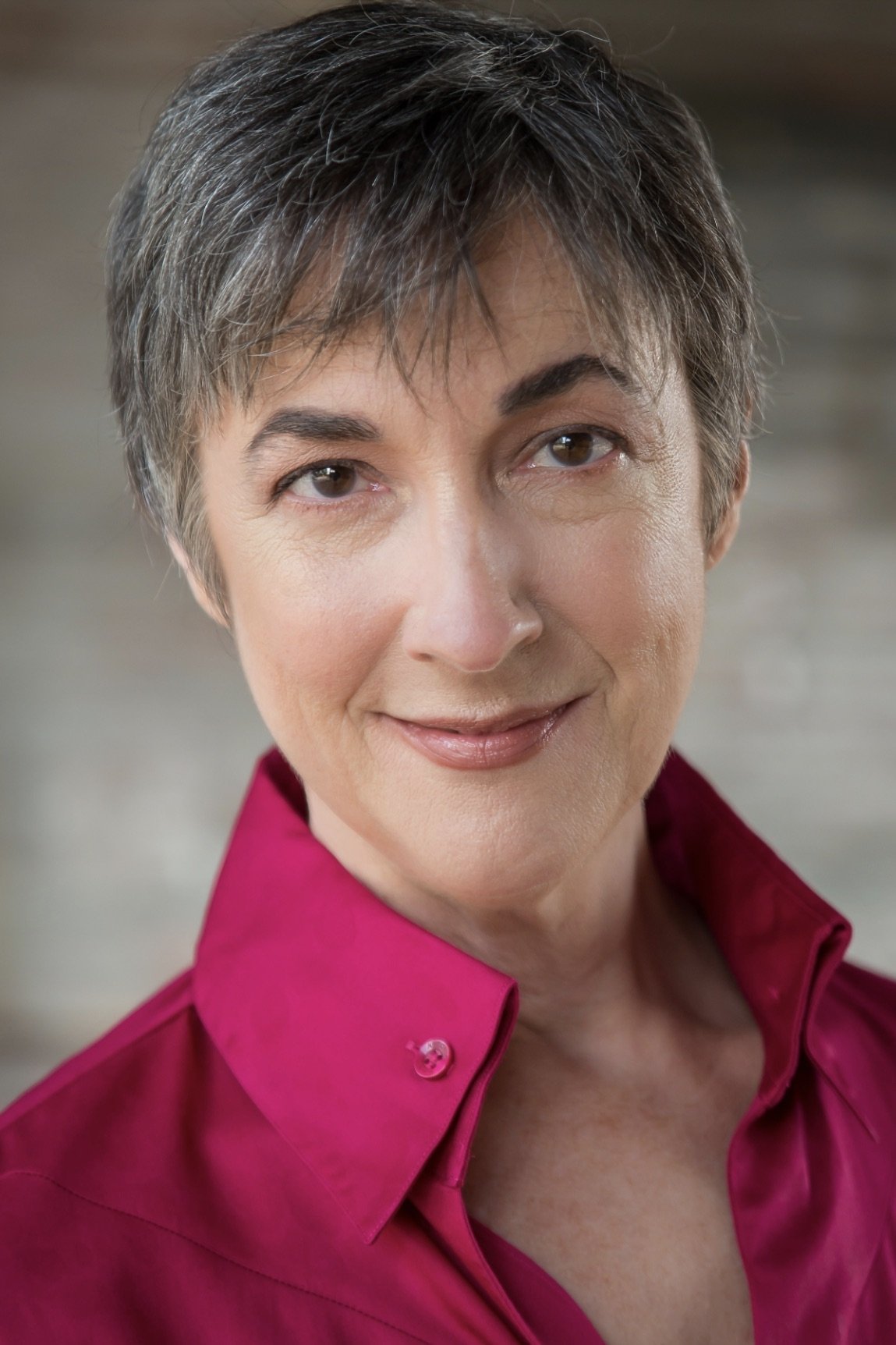 et billede af Suzanne Jordan Roush