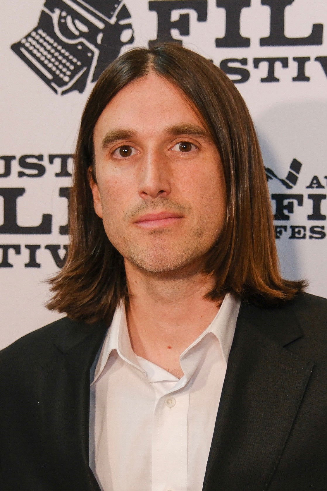 et billede af Richie James Follin