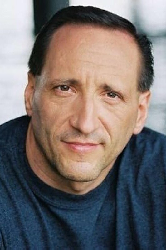 et billede af Frank Silva