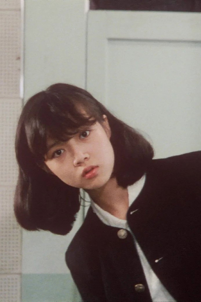 洞口依子 fotoğraf 5
