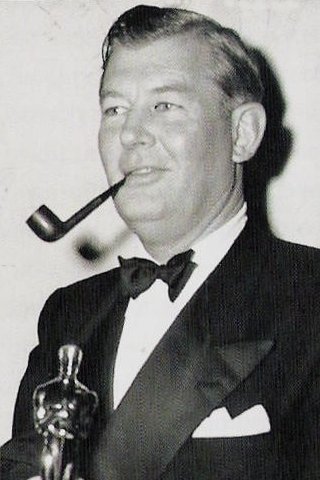 et billede af A. Arnold Gillespie