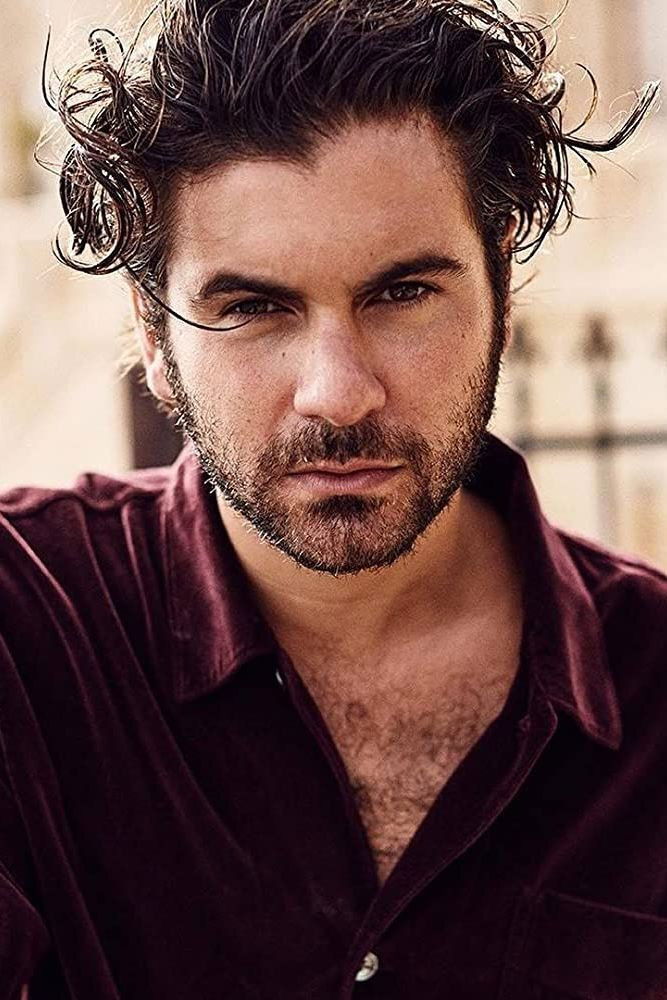 et billede af Chase Levy