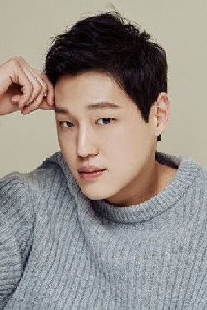 et billede af Kang Sang-won