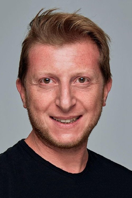 et billede af Ömür Arpacı