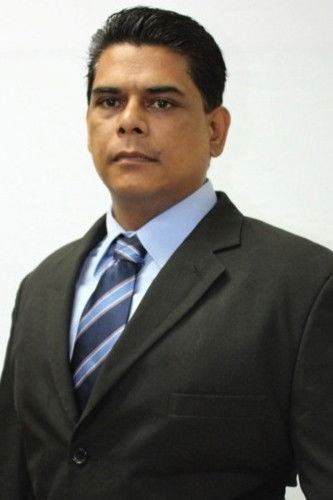 et billede af Mike Vergel