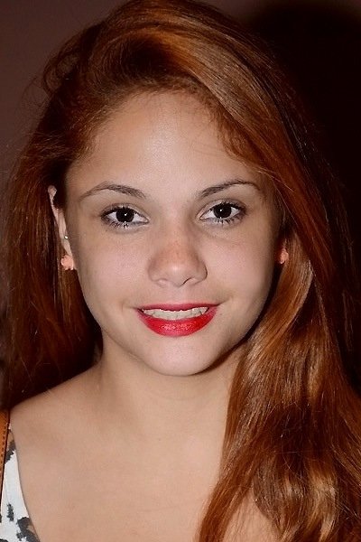 et billede af Natasha Cummings