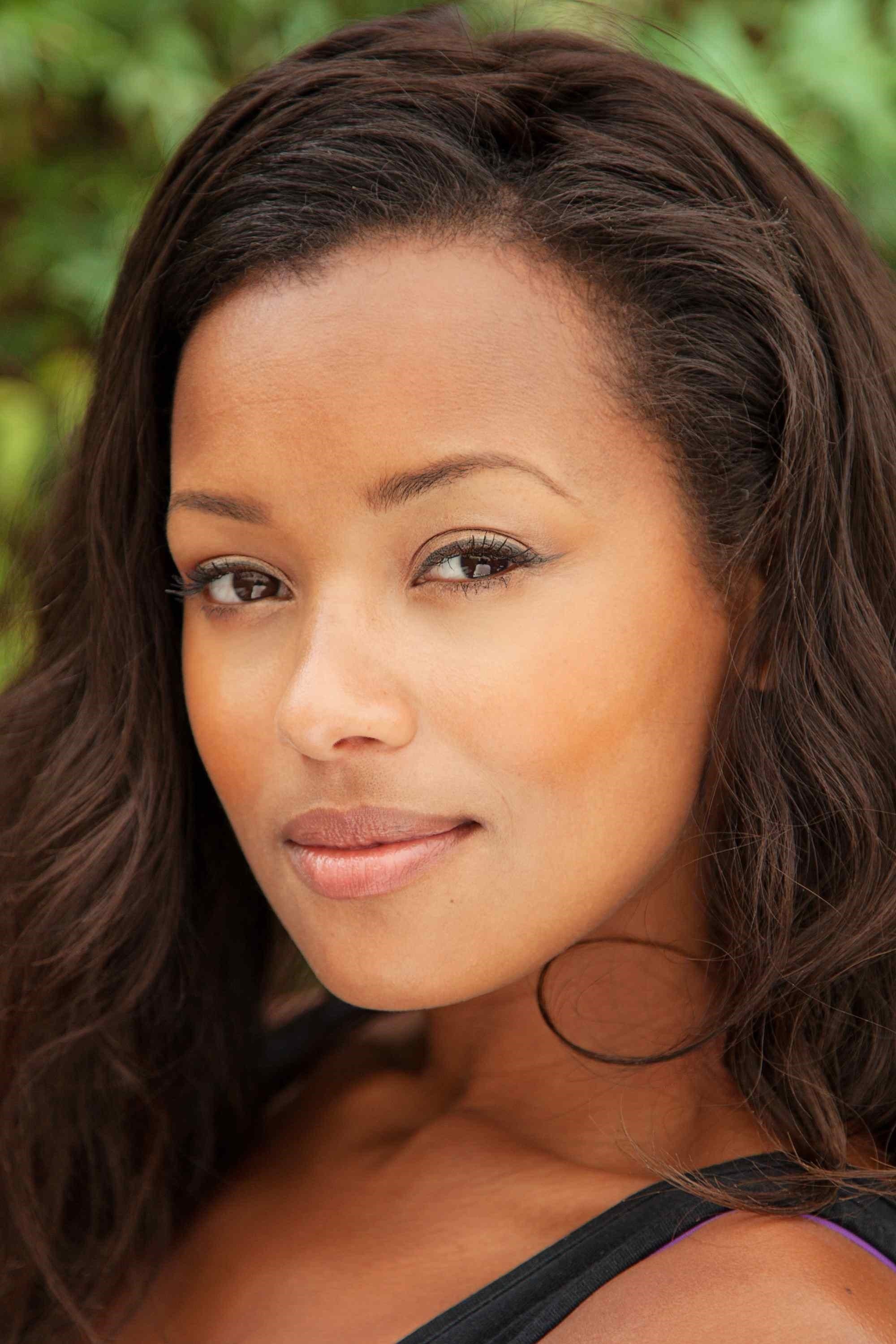 Melanie Liburd Profile Images — The Movie Database (TMDB)