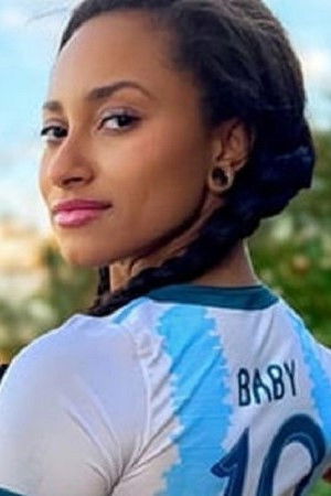 et billede af Yazmin Royal