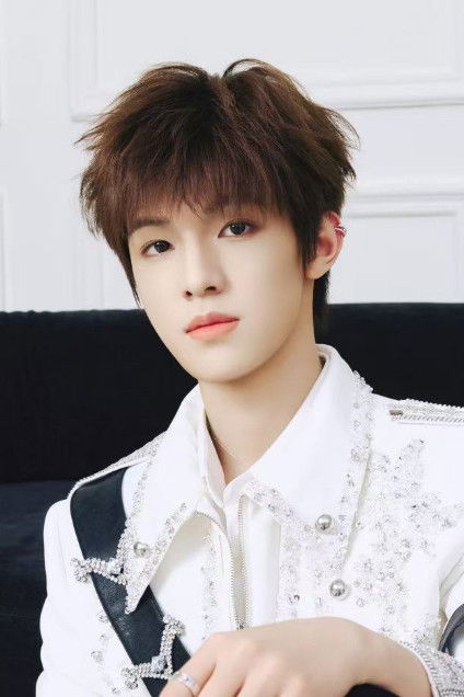 et billede af Zhang Zeyu