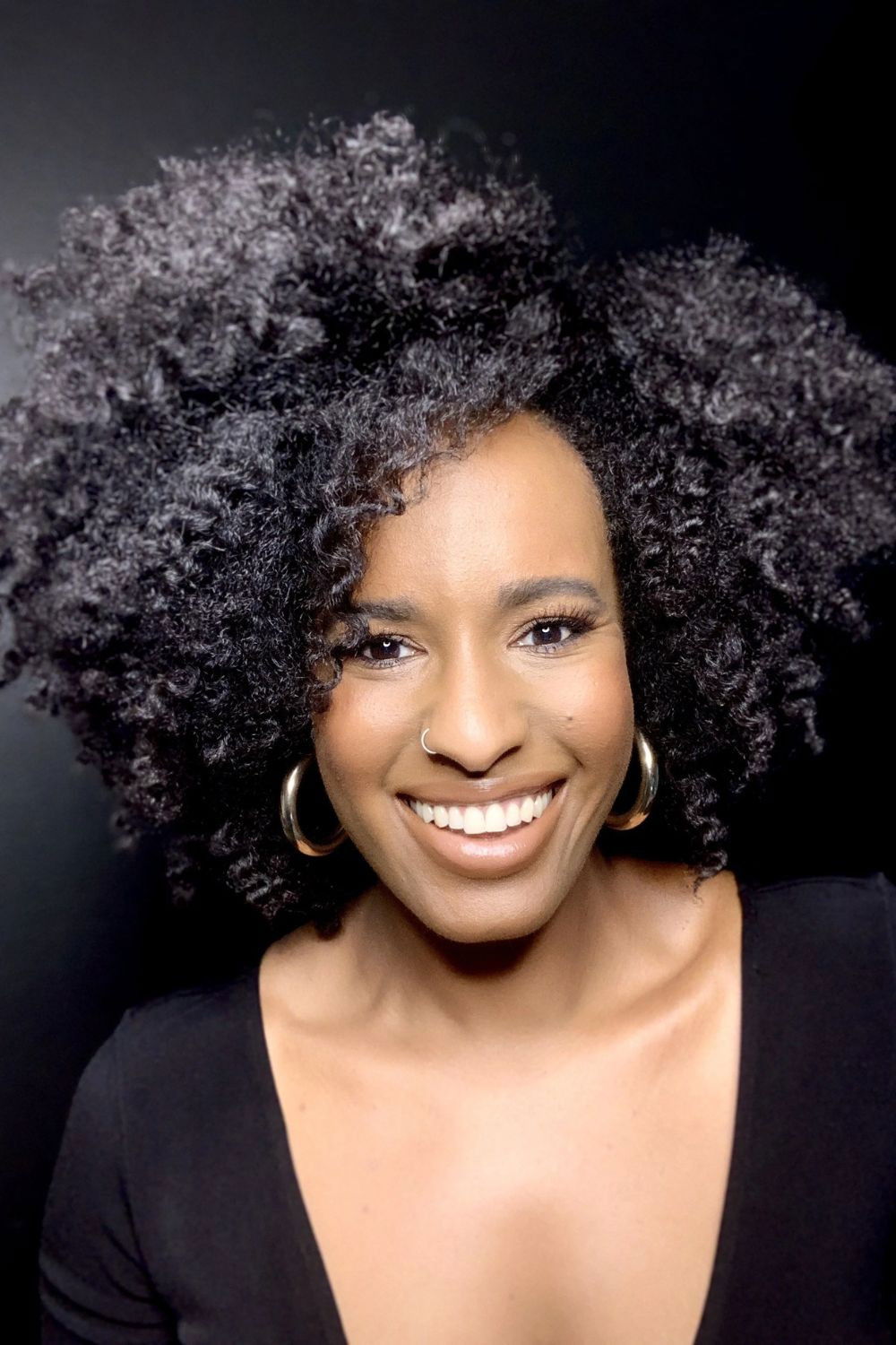 et billede af Nayanna Holley