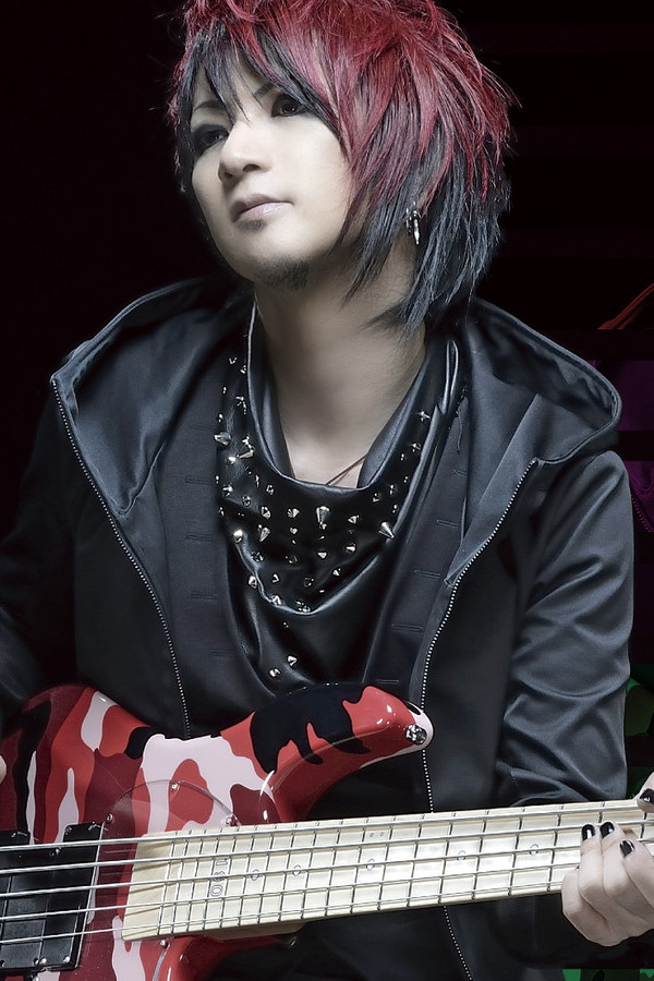 et billede af Ikuo Shibutani