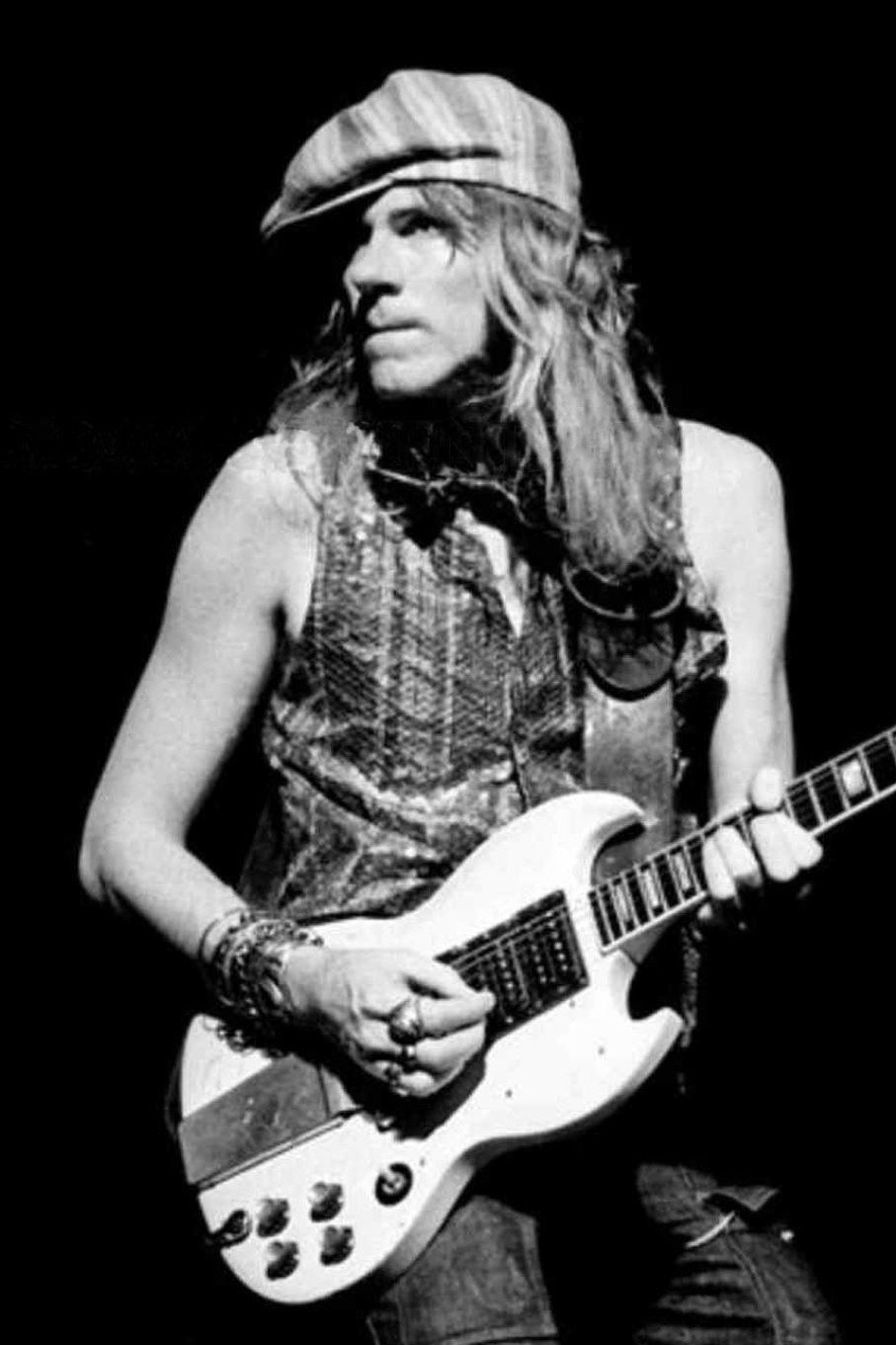 et billede af Glen Buxton