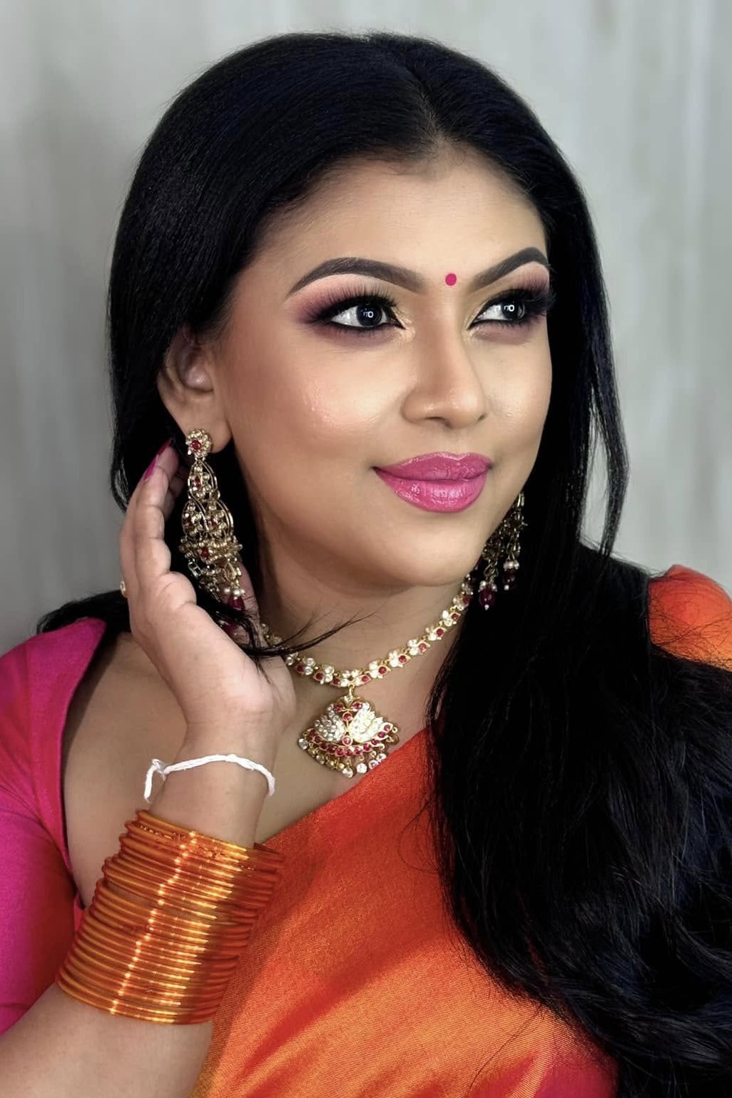 et billede af Niranjani Shanmugaraja