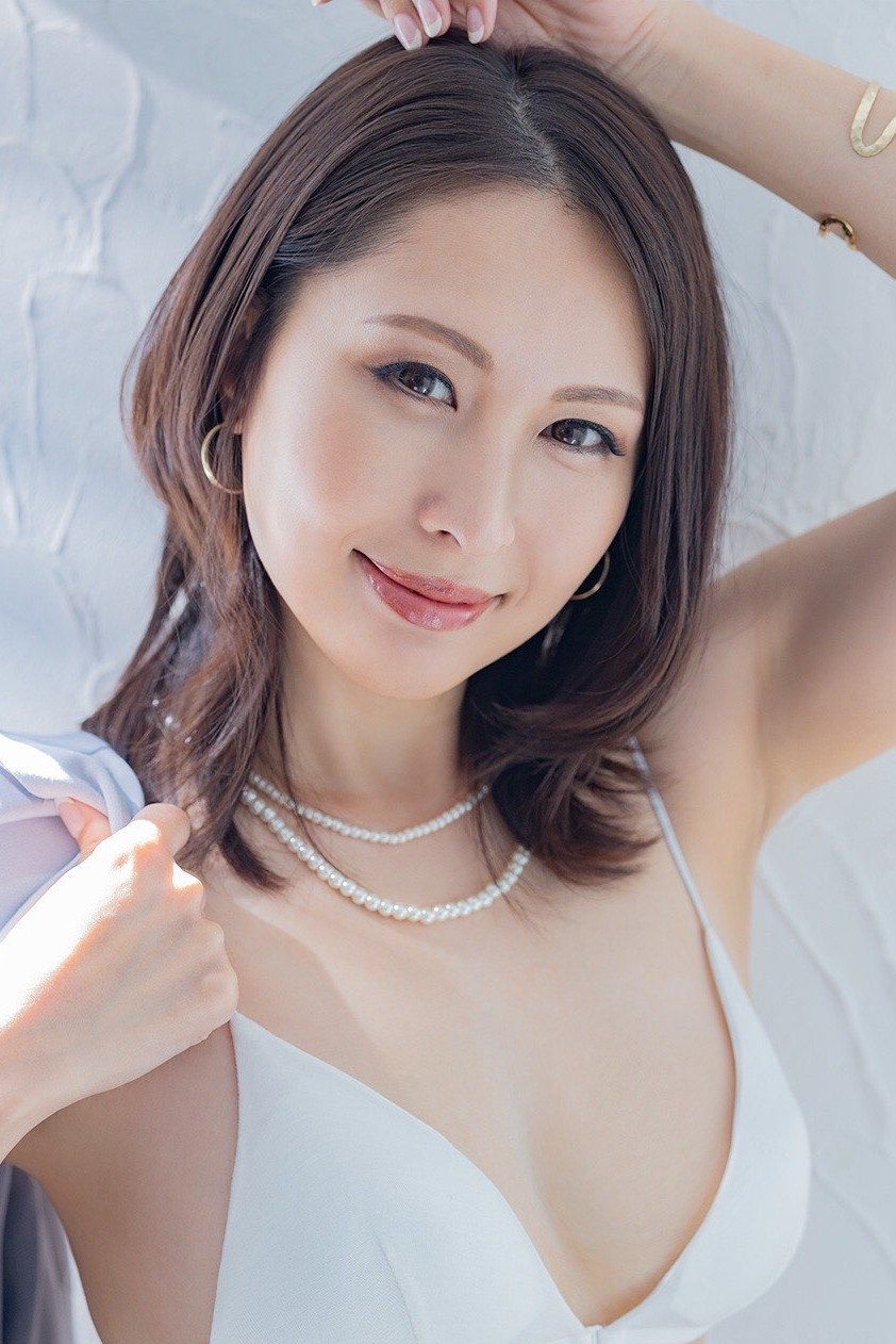 佐田茉莉子(Mariko Sata,佐田茉莉子)