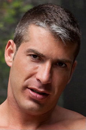 et billede af Dominic Valentine