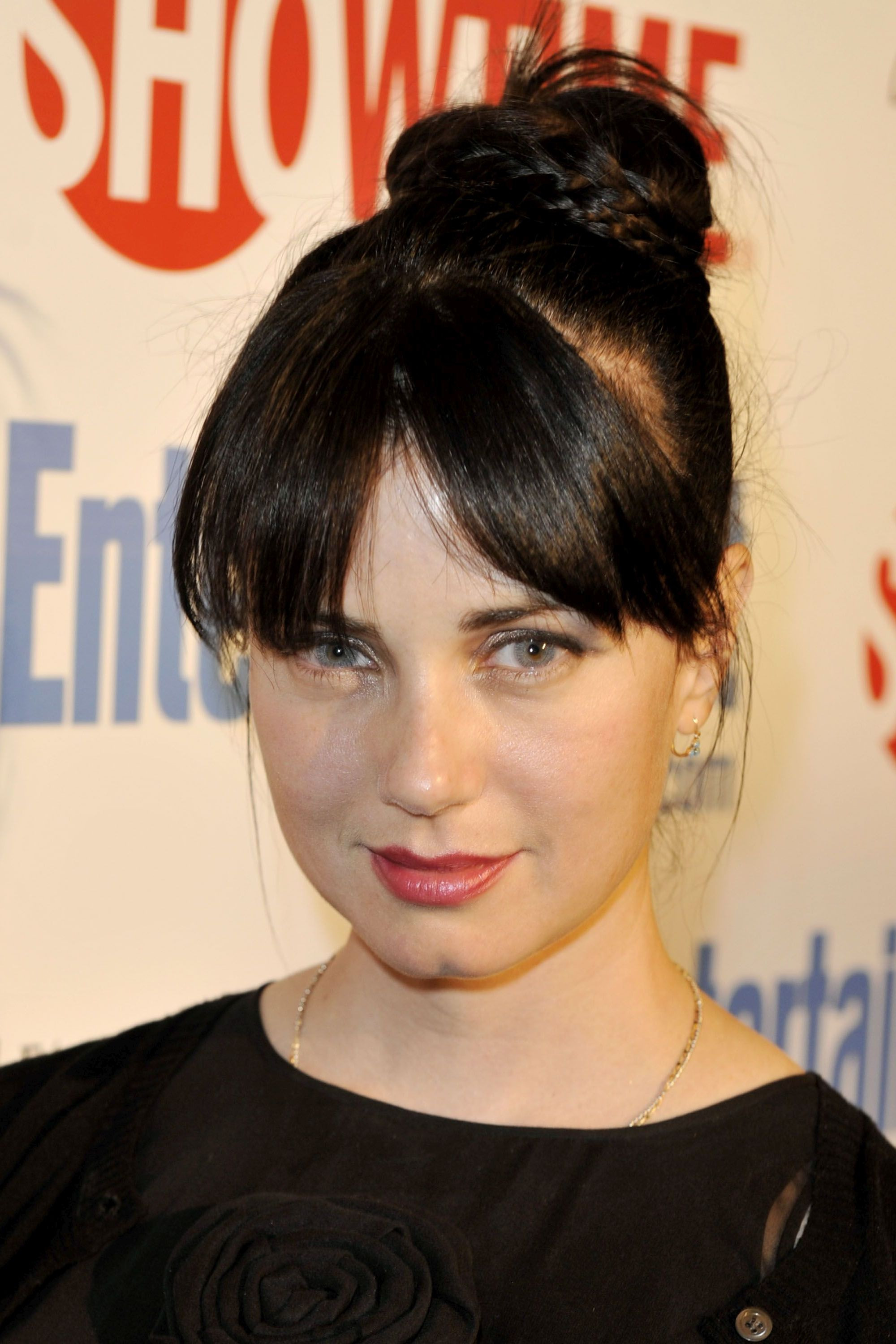 et billede af Mia Kirshner