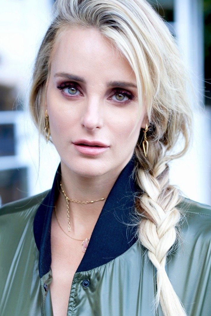 et billede af Katie Nehra