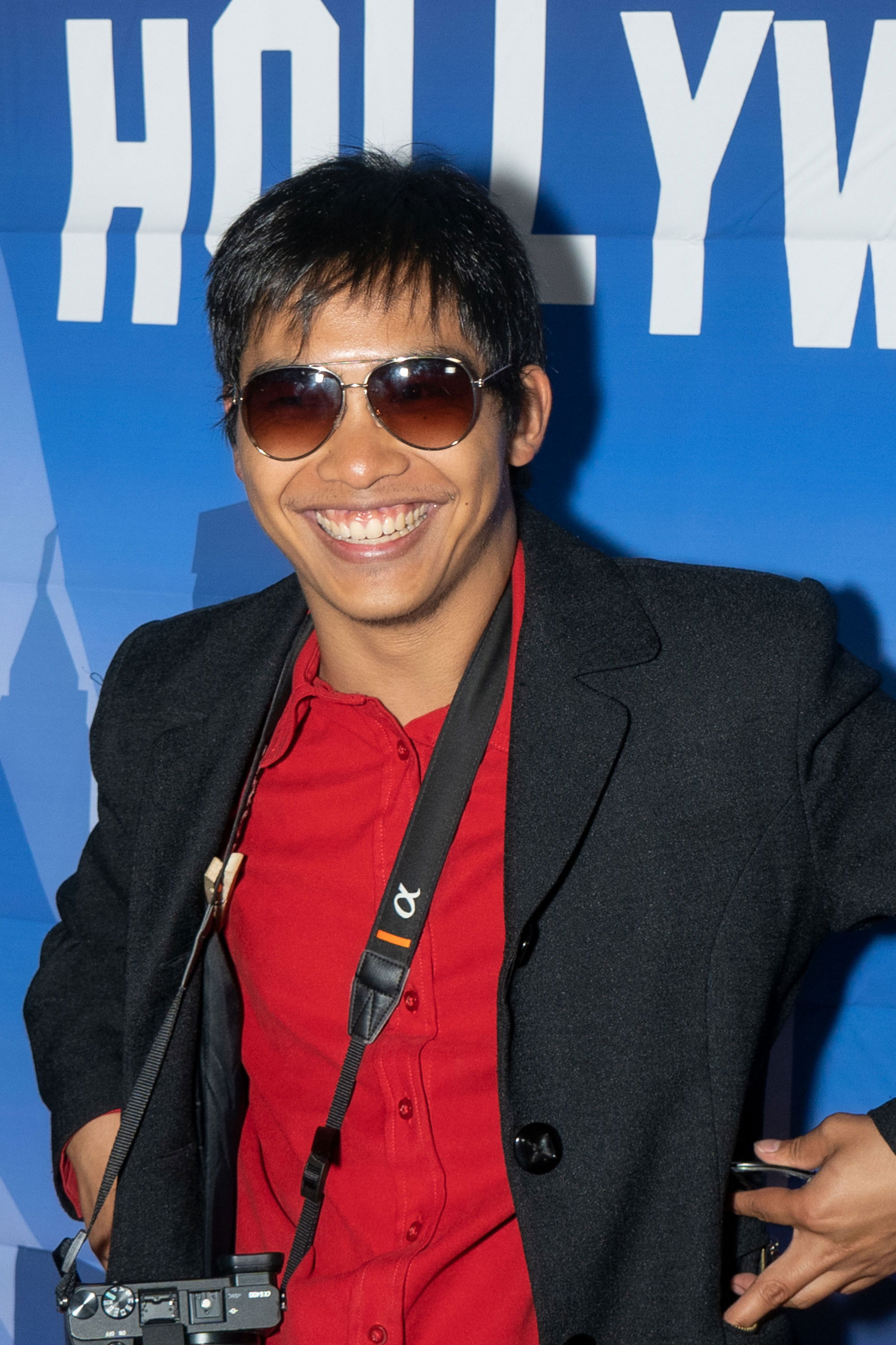 et billede af Justin Paul Takiguchi