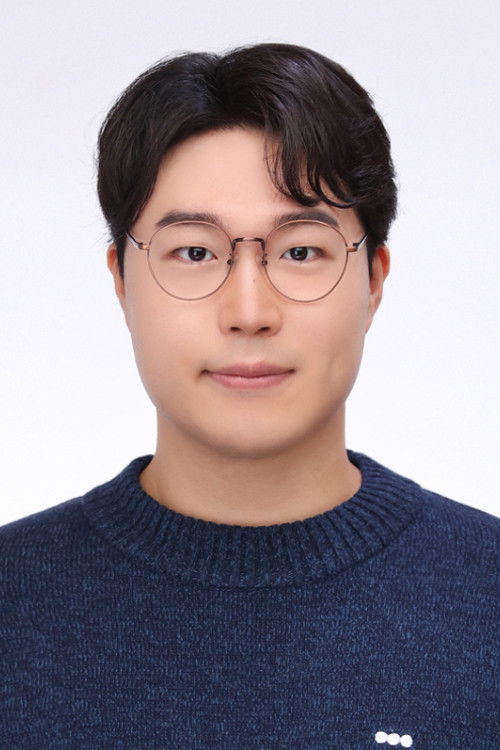 et billede af Hwang Dong-hyun