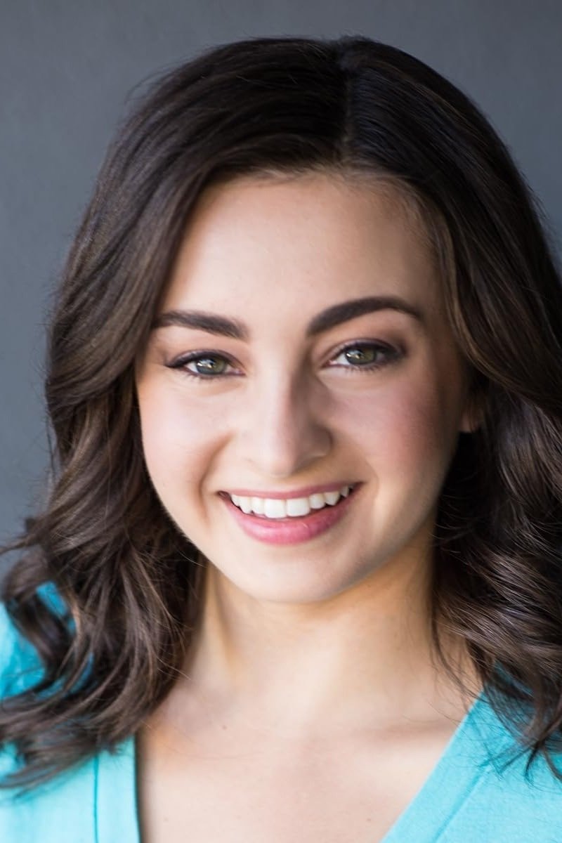 Anna Berg is Student Dancer