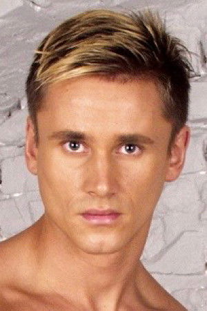 et billede af Adriano Lazarri