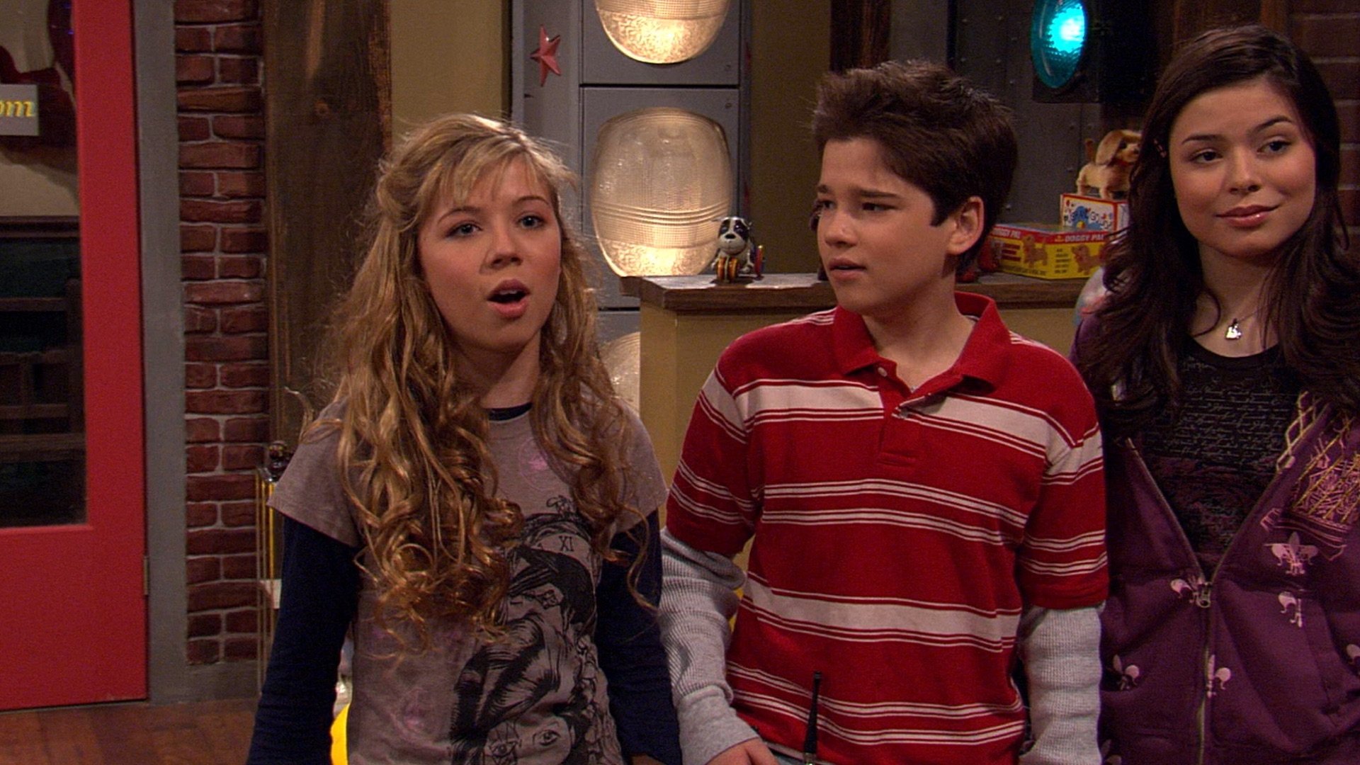 iCarly " iWill Date Freddie.