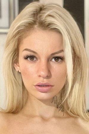 et billede af Kaira Kampen