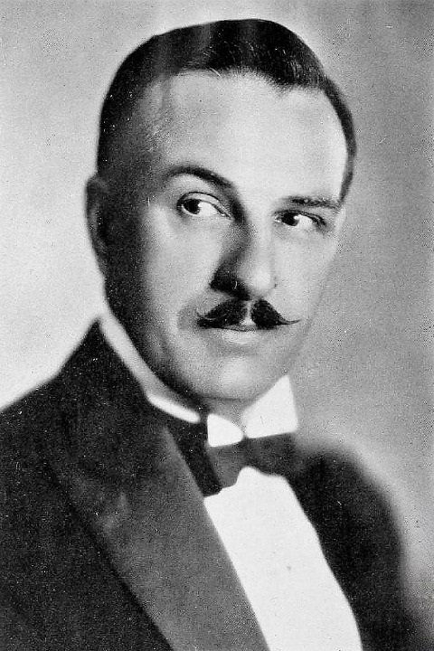 et billede af Henry Hebert