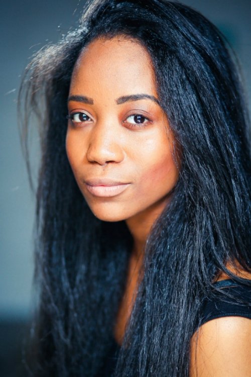 et billede af Shannon Hayes