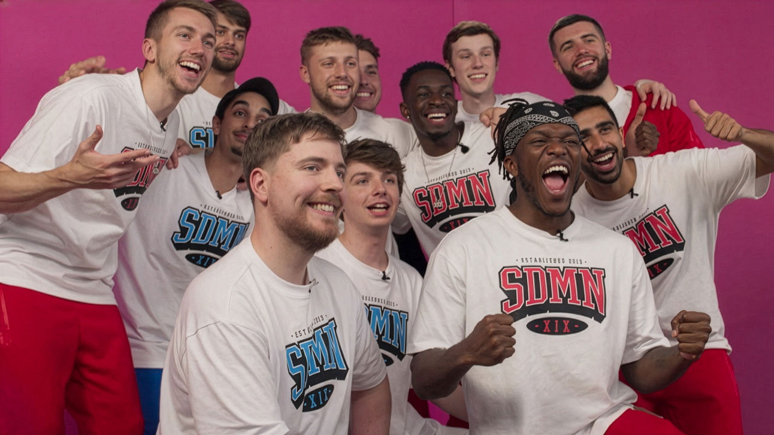Sidemen - Season 10 Episode 26 : SIDEMEN OPEN 100 MYSTERY DOORS