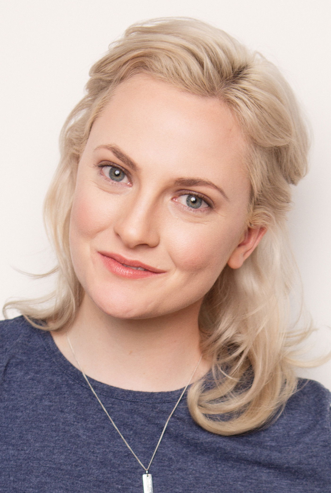 et billede af Hilary Caitens