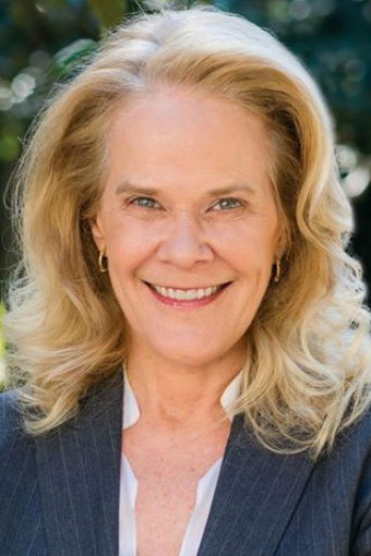 et billede af Julie Araskog