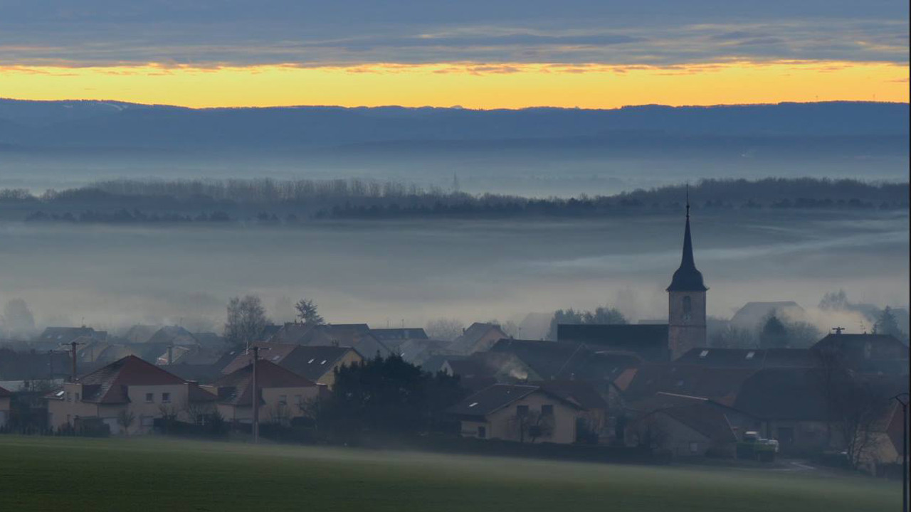 Thumbnail for JJR23 บันทึกหน้าสอง เมืองถูกล้อม Season 1 Episode 23