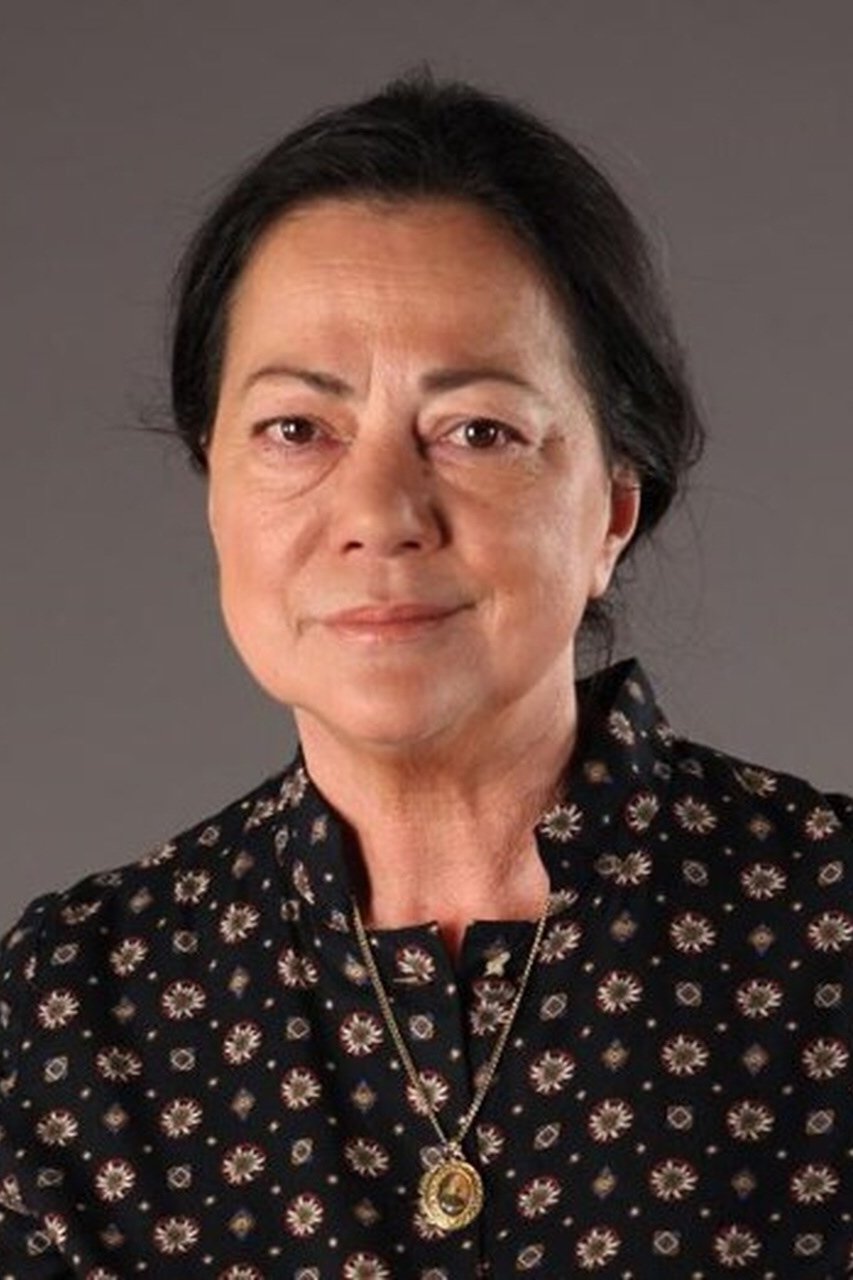Estrela Novais's picture in the cast