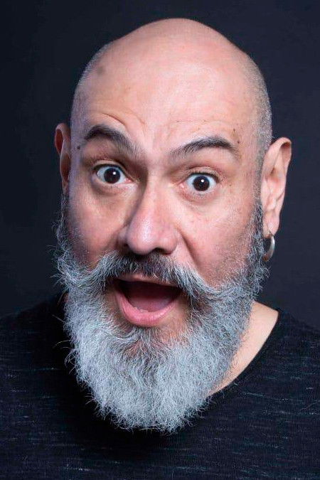 et billede af León Murillo