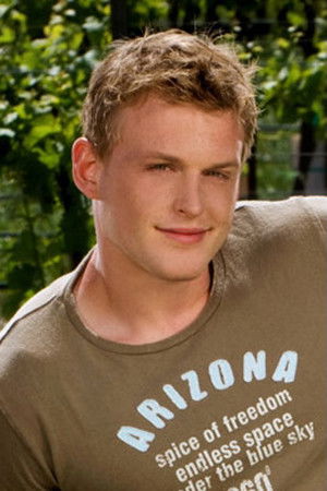 et billede af Brandon Bangs