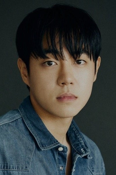 et billede af Jeon Bong-seok