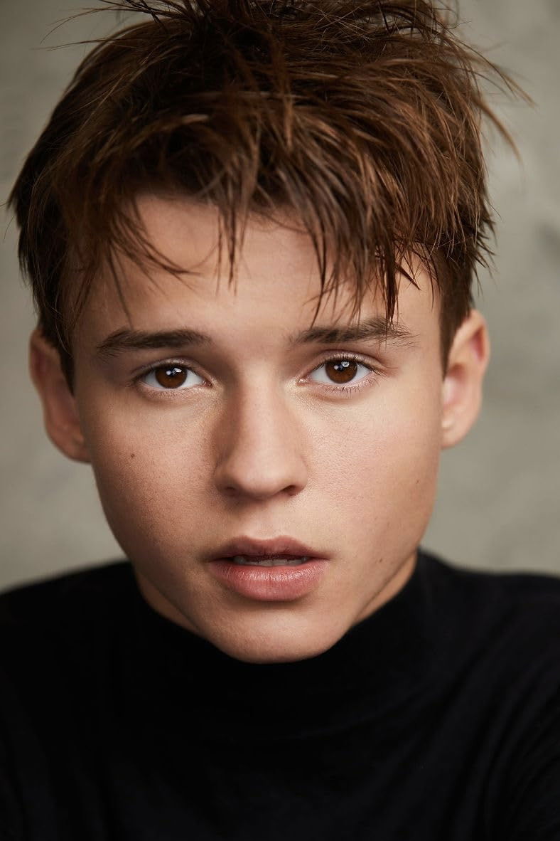 et billede af Maxwell Jenkins