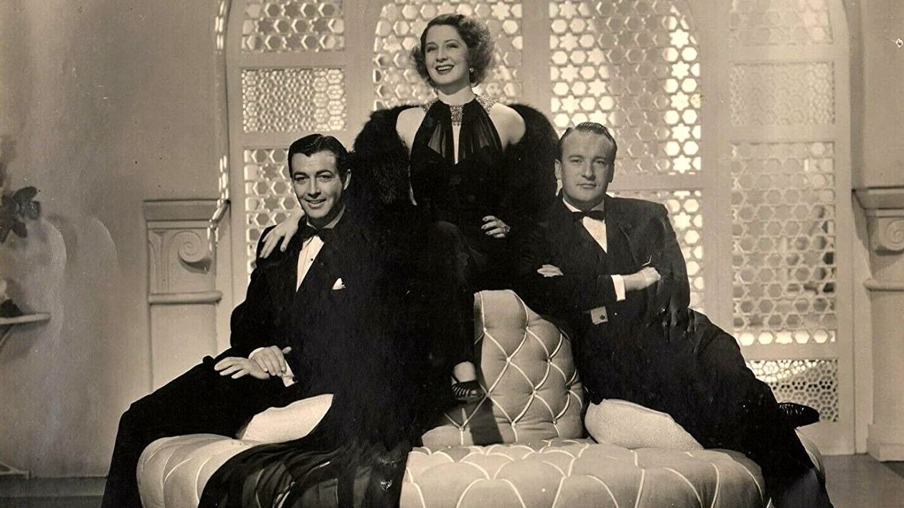 Her Cardboard Lover (1942)
