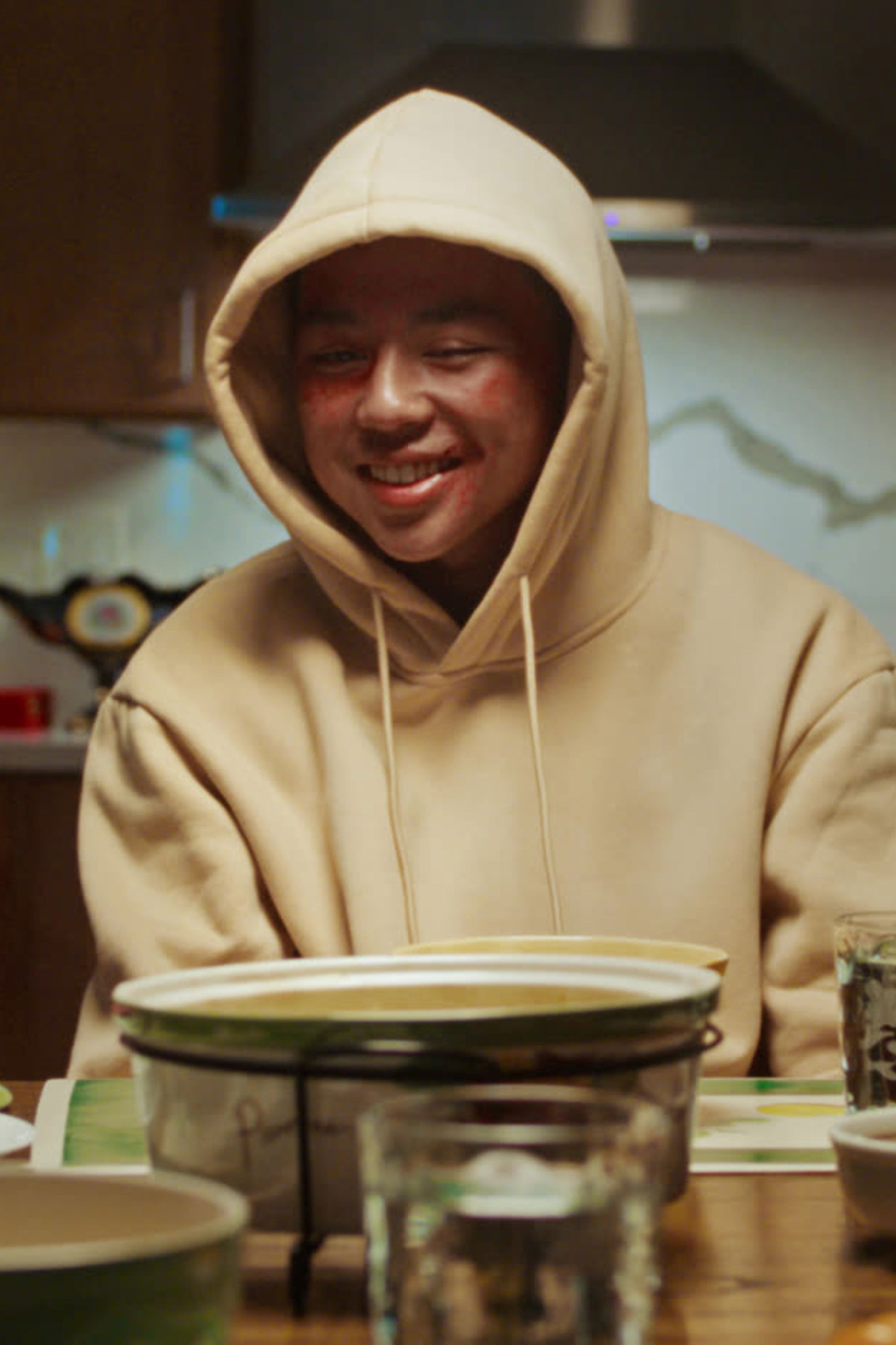 et billede af Deuce Basco