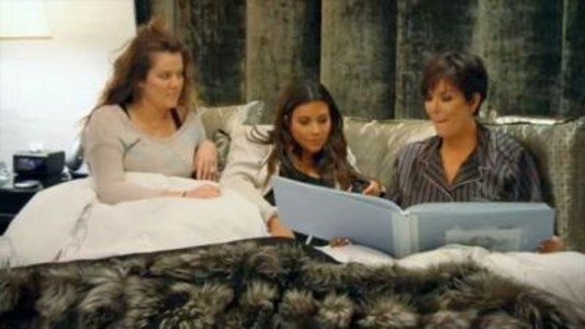 Keeping Up with the Kardashians - Staffel 8 Folge 15 (1970)