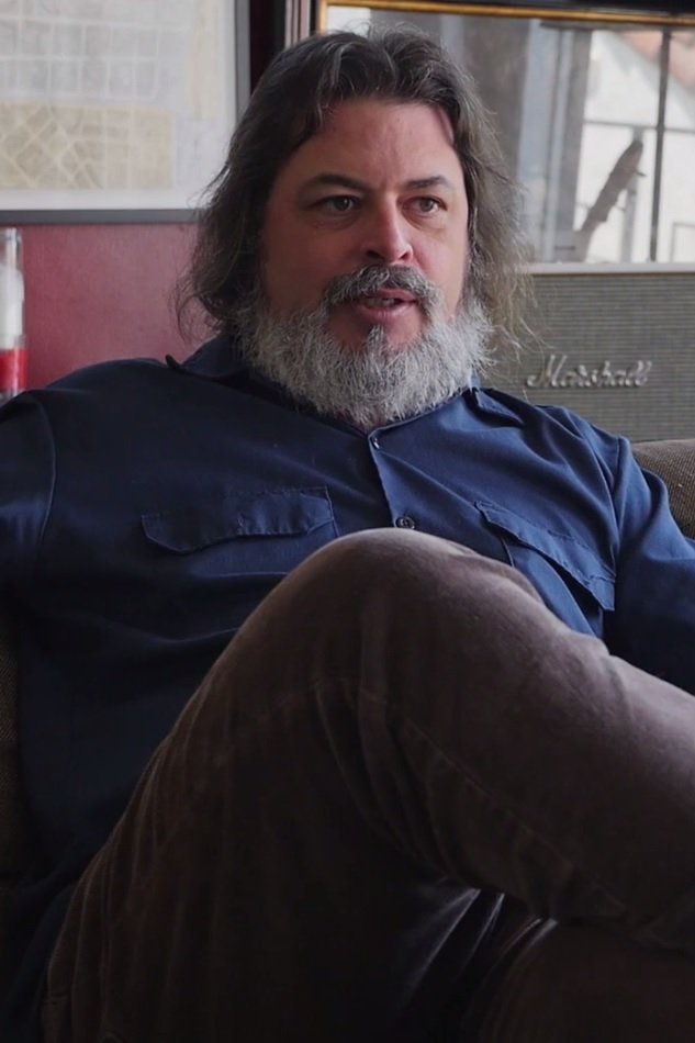 et billede af Dave Carnie